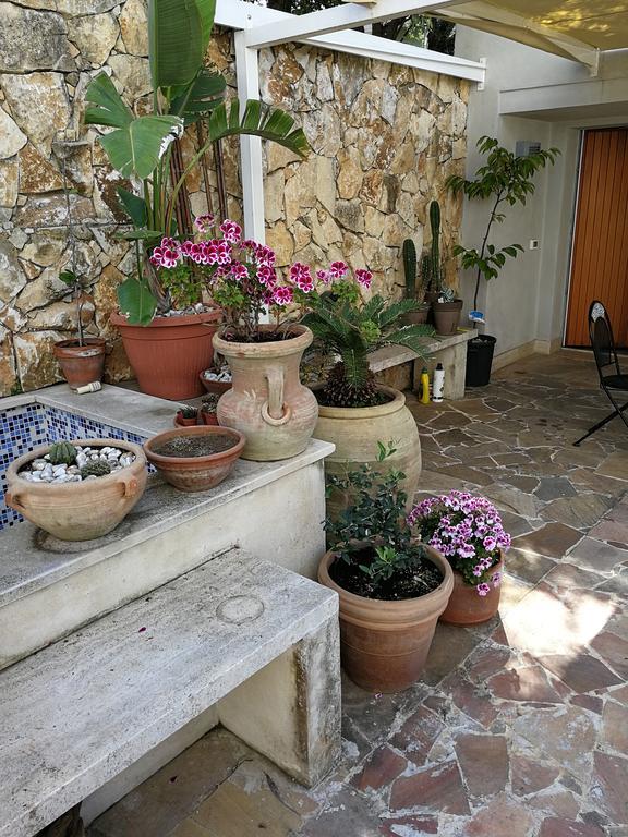 Il Giardino Dei Limoni Bed & Breakfast Aci Castello Eksteriør bilde